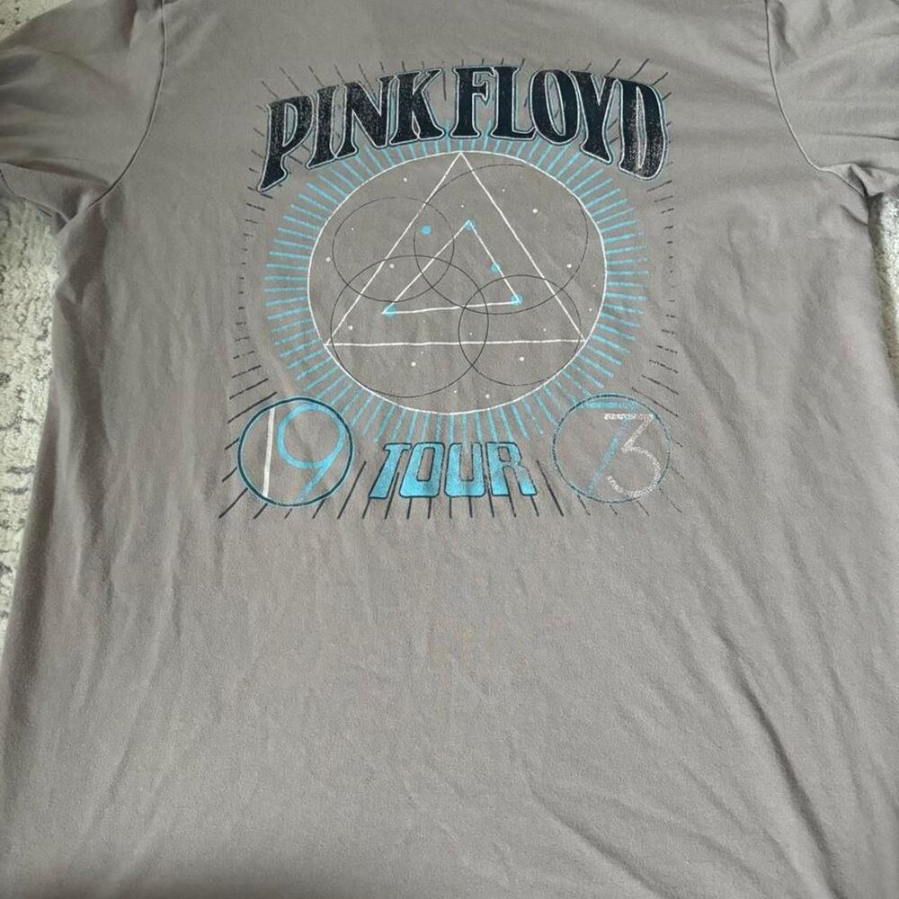 Pink-floyd Women's Grey and Blue T-shirt